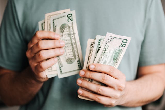 Unlocking Financial Freedom: 7 Passive Income Ideas for 2025 (Secret Strategies & AI Tools!)