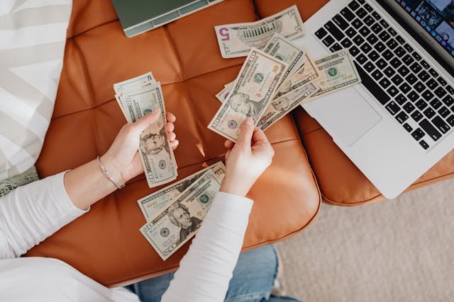 How to Make Money Online: The Ultimate 2025 Guide
