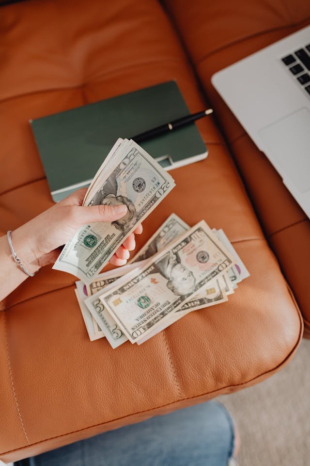 Side Hustles That Actually Work: Top Picks for 2025